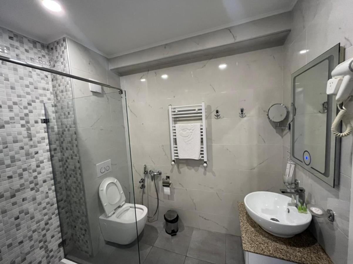 Hotel Genio Tbilissi Extérieur photo