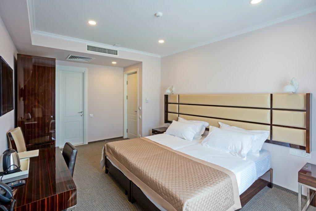 Hotel Genio Tbilissi Extérieur photo