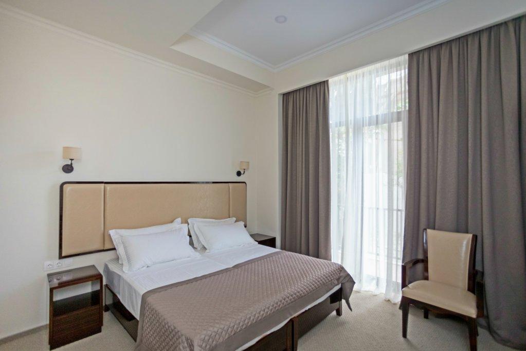 Hotel Genio Tbilissi Extérieur photo