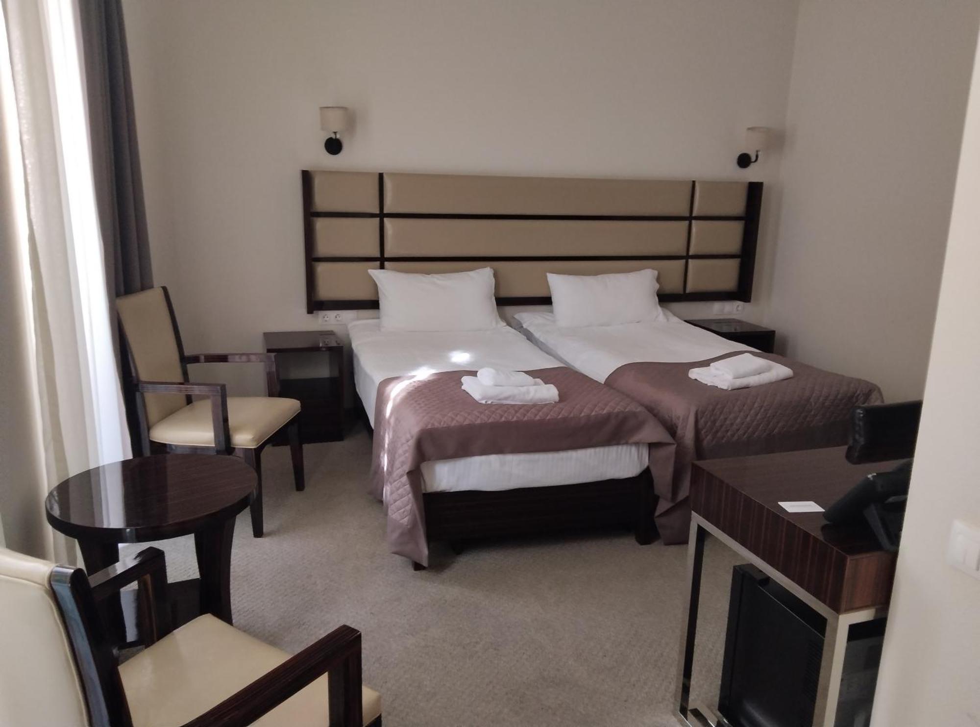 Hotel Genio Tbilissi Extérieur photo